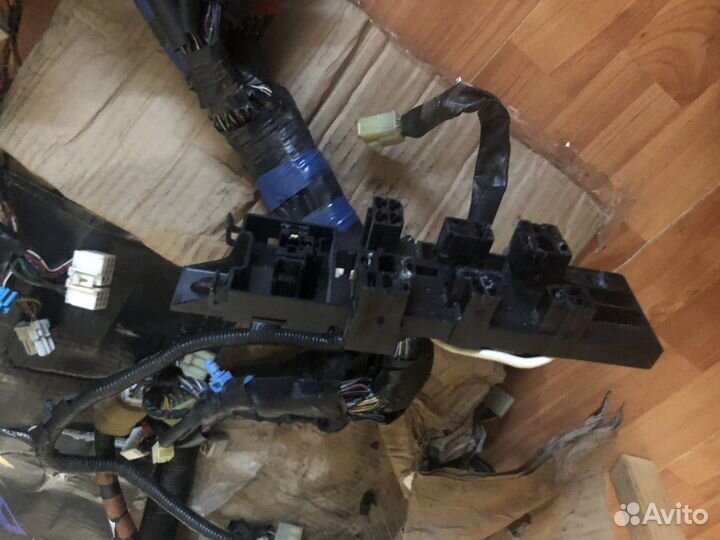 Проводка подкапотная и салонная