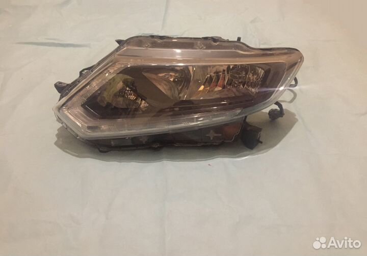 Фара левая Nissan X-Trail T32 / Икс-трейл Т32