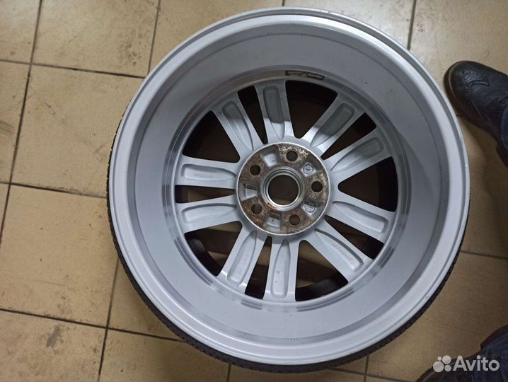 Продам 1шт r17 диск оригинал Mitsubishi ASX
