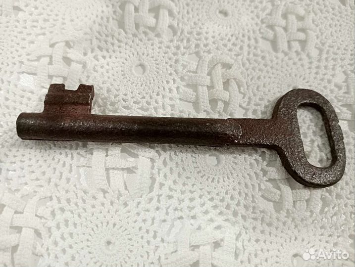 Старинные ключи