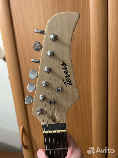 Электронная гитара