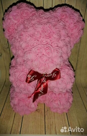 Медведь из розочек