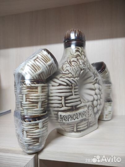 Набор графин с рюмками керамика чёрное море