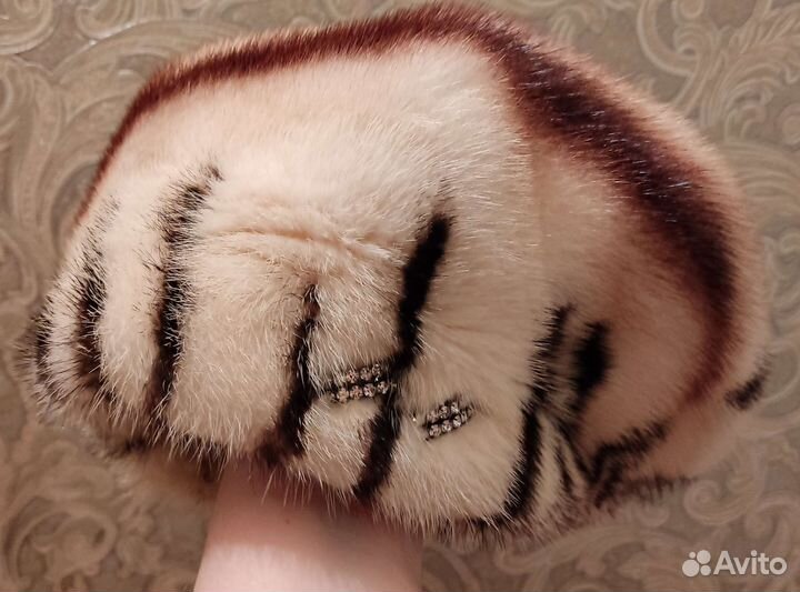 Берет норковый