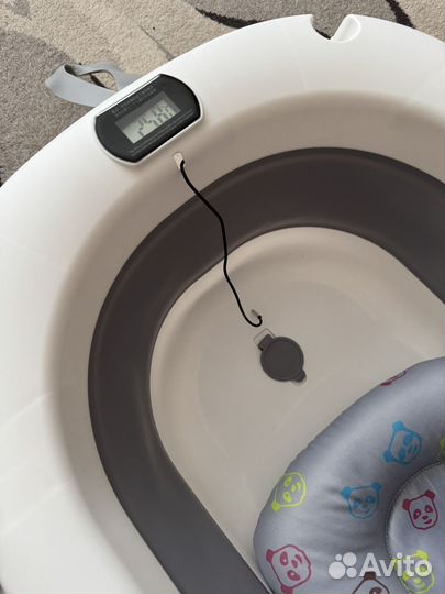 Ванночка для купания новорожденного