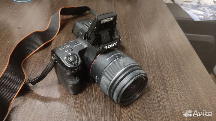 Зеркальный фотоаппарат sony
