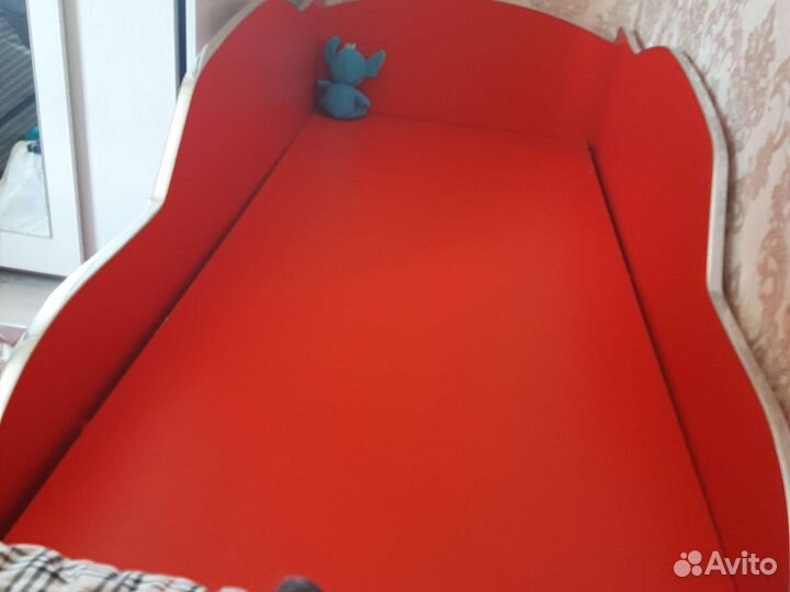 Детская кровать тачки