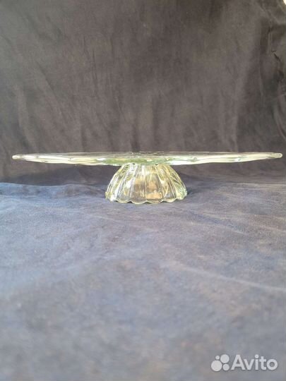 Поставка под торт стеклянная