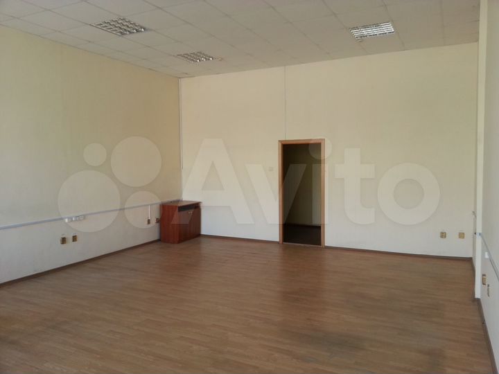 Офис 47м² ндс +парковка (на выбор склады и офисы)