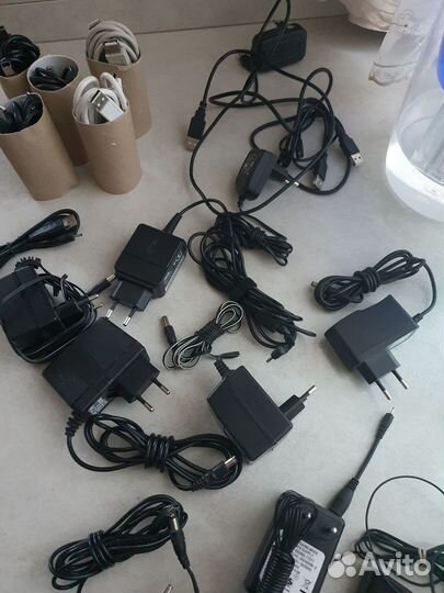 Зарядное устройство