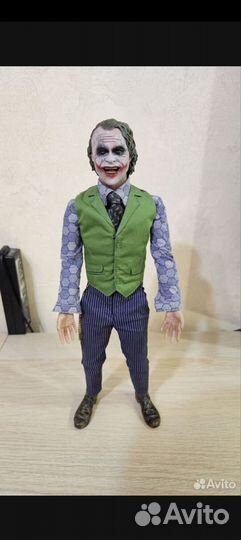 Joker DX11 Hot Toys/Dj Custom 1/6