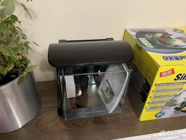 Аквариум Tetra Silhouette LED 12 литров