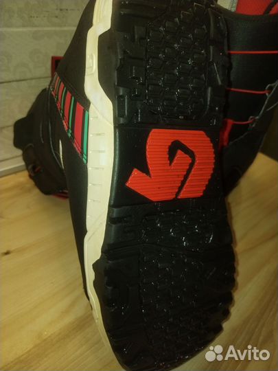 Сноубордические ботинки burton moto