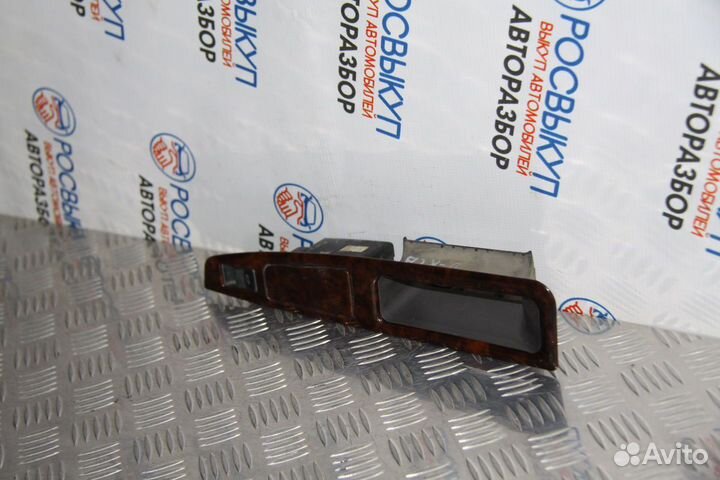 Блок управления стеклоподъемниками Audi A8