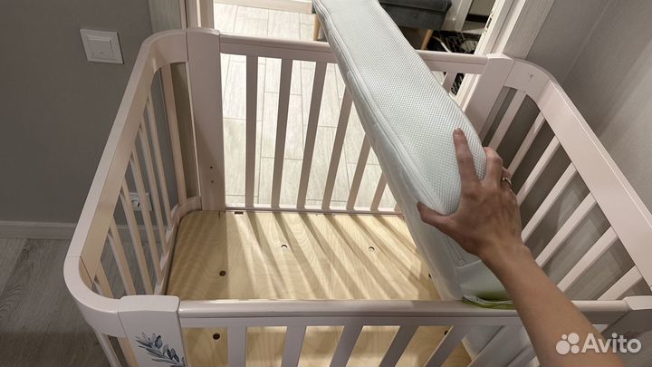 Детская кроватка happy baby mommy love