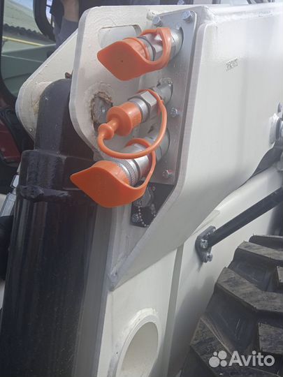 Мини-погрузчик Lonking CDM312, 2023