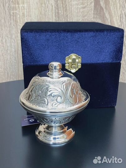 Икорница из серебра 925 пробы на 115 мл