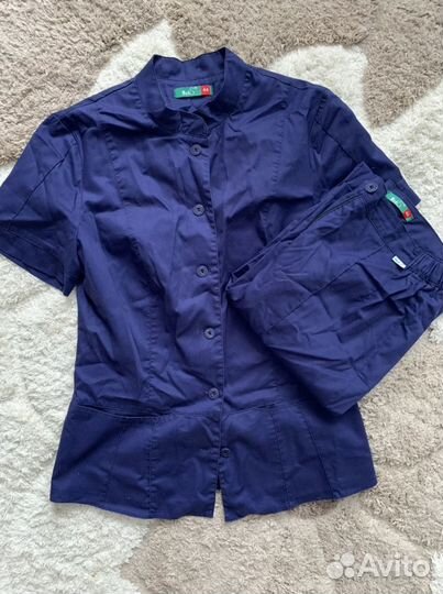 Медицинский костюм