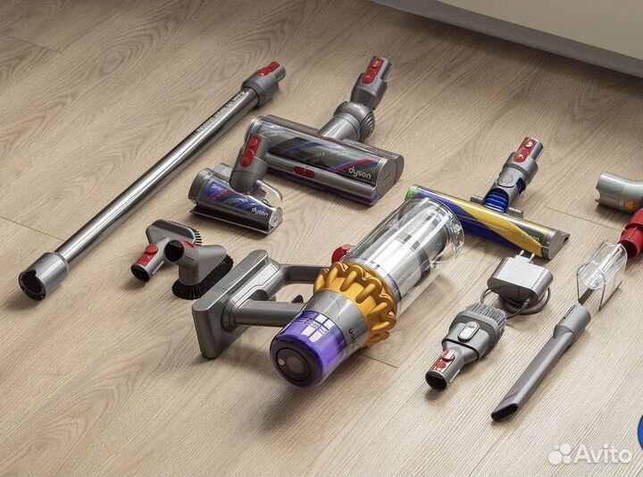 Пылесос Dyson v15