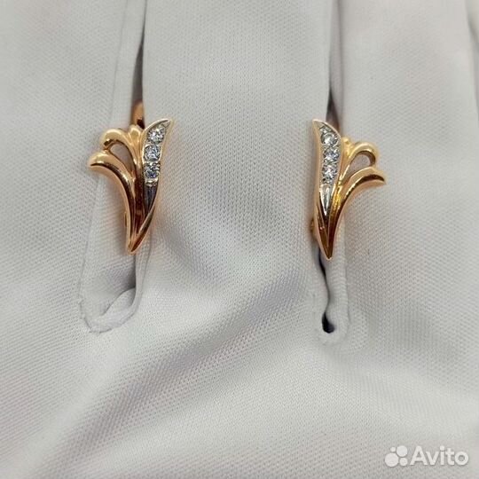 Серьги с синтетическим камнем Золото