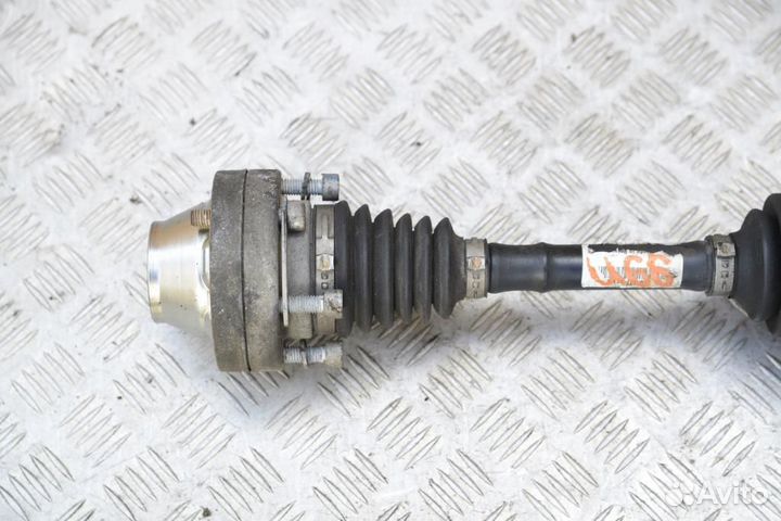 Привод в сборе передний VW Touareg 7L 20032010