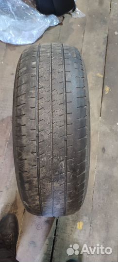 Bridgestone Duravis R410 215/65 R16C 106T