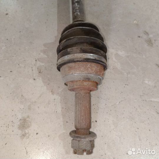 Привод передний правый Hyundai Elantra 2.0 2003