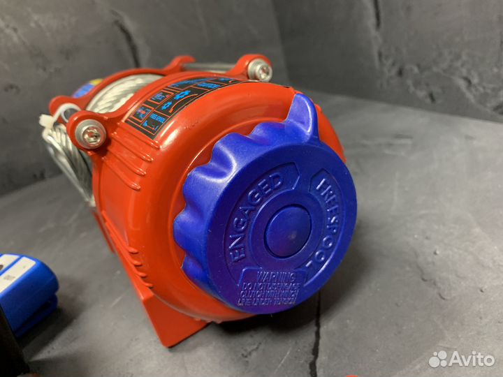 Лебедка Electric Winch 4500lbs/2050 кг сталь