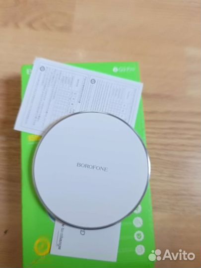 Беспроводная зарядка для iPhone