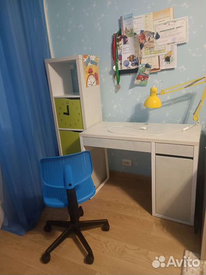 Столик письменный детский
