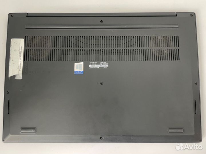 Thinkpad P1 i7-9, Quadro T1000, SSD1tb, RAM32