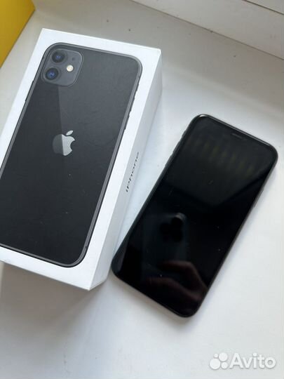 Продам iPhone 11, 64 гб, в отличном состоянии
