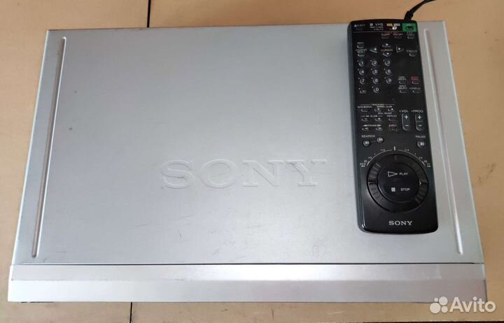 Видеомагнитофон hi fi стерео Sony slv-se710