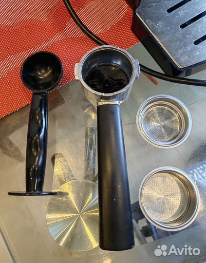 Кофеварка Redmond RCM-1511