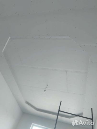 Монтаж гипсокартона. Потолки армстронг, грильято