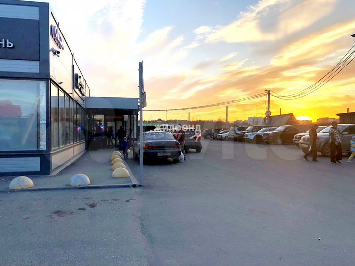 Торговая площадь, 105 м²