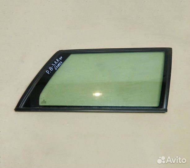 Стекло кузовное правое VW Passat B3 универсал