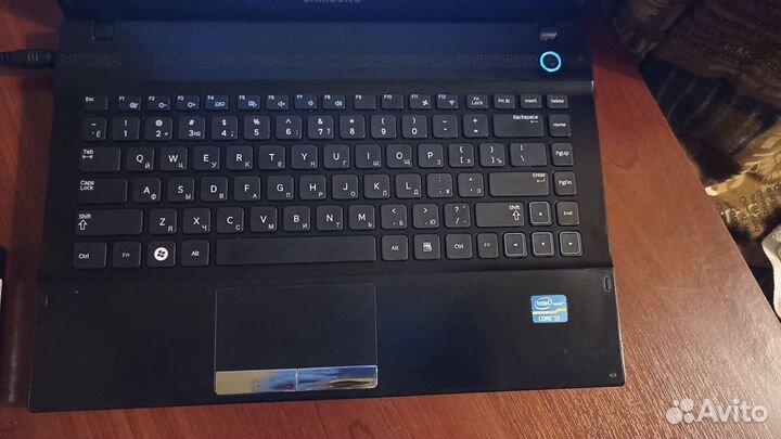 Ноутбук Samsung i3 /12GB / 120SSD+300HDD / Win10