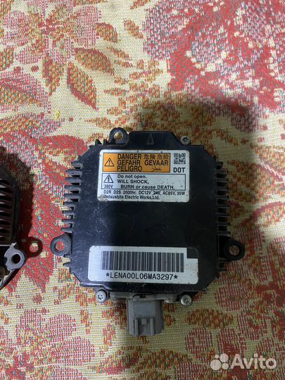 Infiniti блок ксенон фара