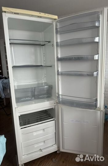 Холодильник бу рабочий