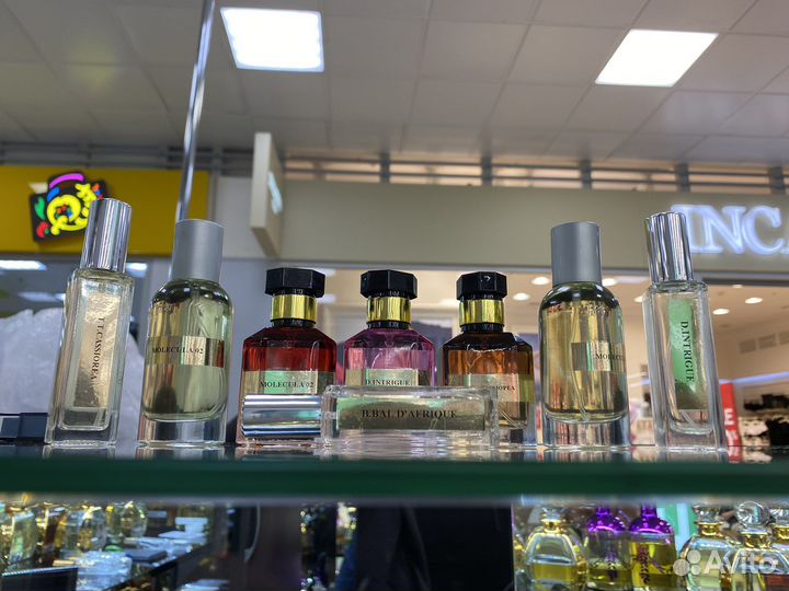 Масляные духи разливные, Молекула 02