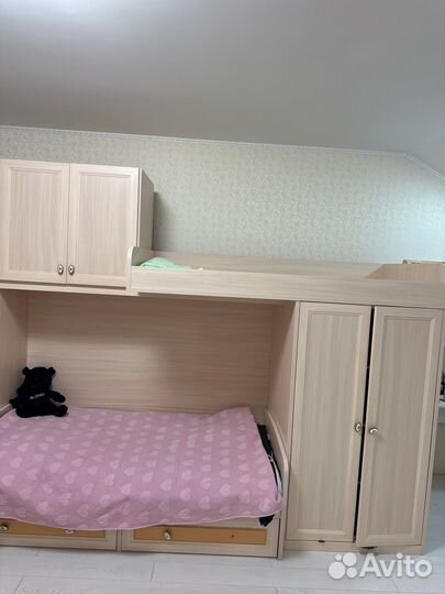 Двухъярусная кровать для детей