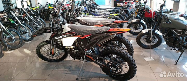 Мощный эндуро Avantis 300 PRO Carb FCR (182MM)