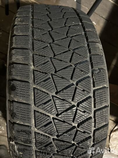 Bridgestone Blizzak DM-V2 265/60 R18