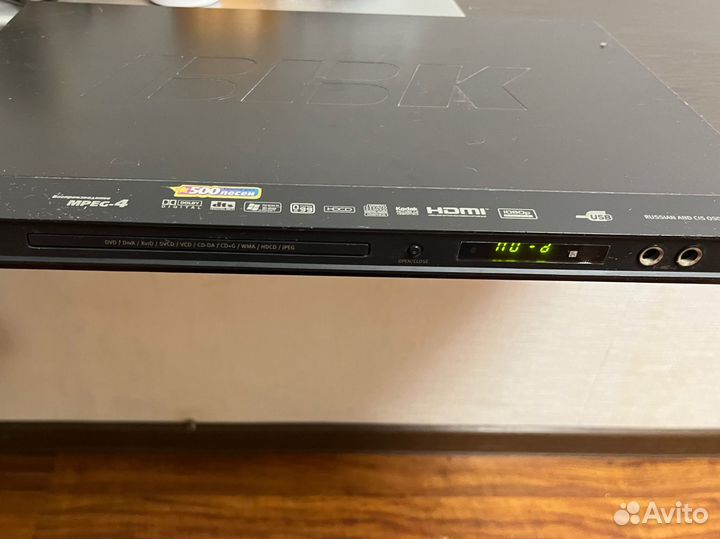 Dvd плеер bbk dv911HD