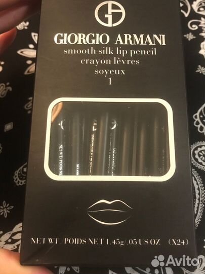 Giorgio Armani Карандаш для губ