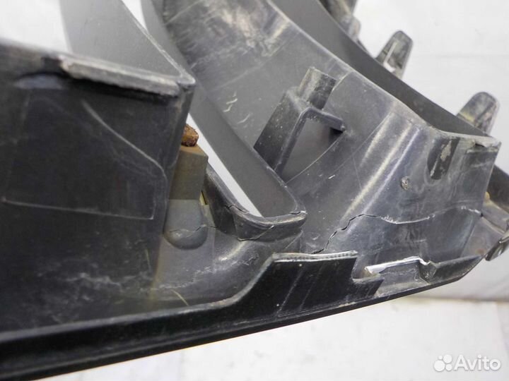 Решетка радиатора toyota land cruiser 150