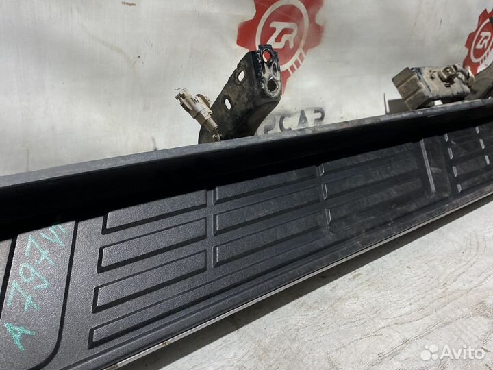 Toyota Prado 150 Порог правый