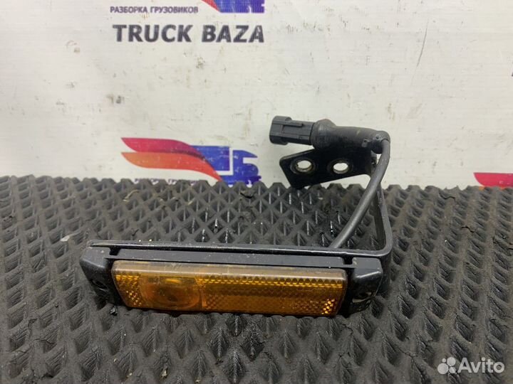 1697119 Фонарь габаритный