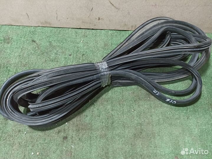 Резинка уплотнительная SsangYong Kyron I рестайлин